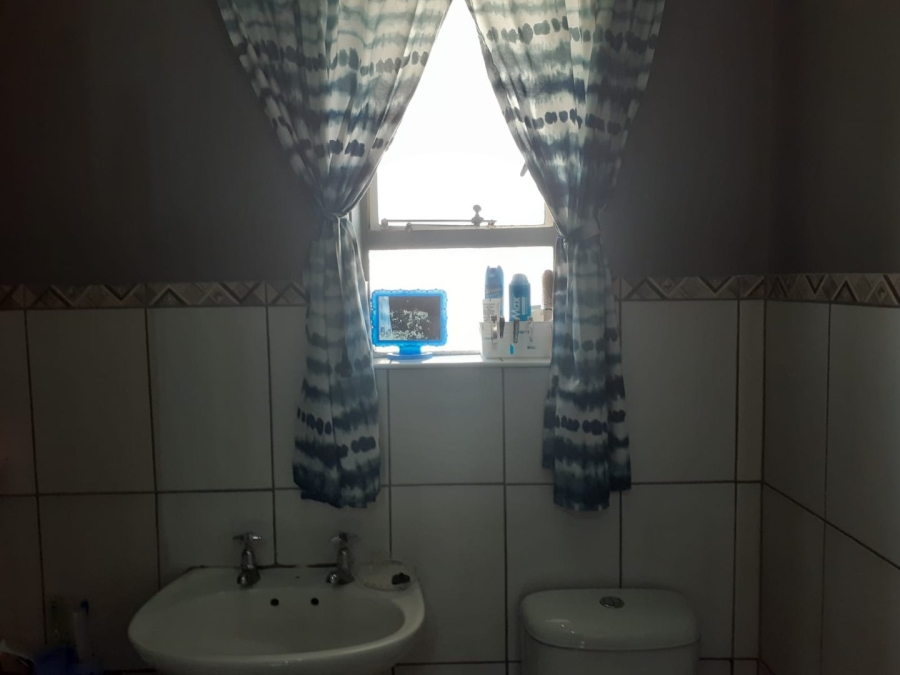 3 Bedroom Property for Sale in Sidwell Eastern Cape